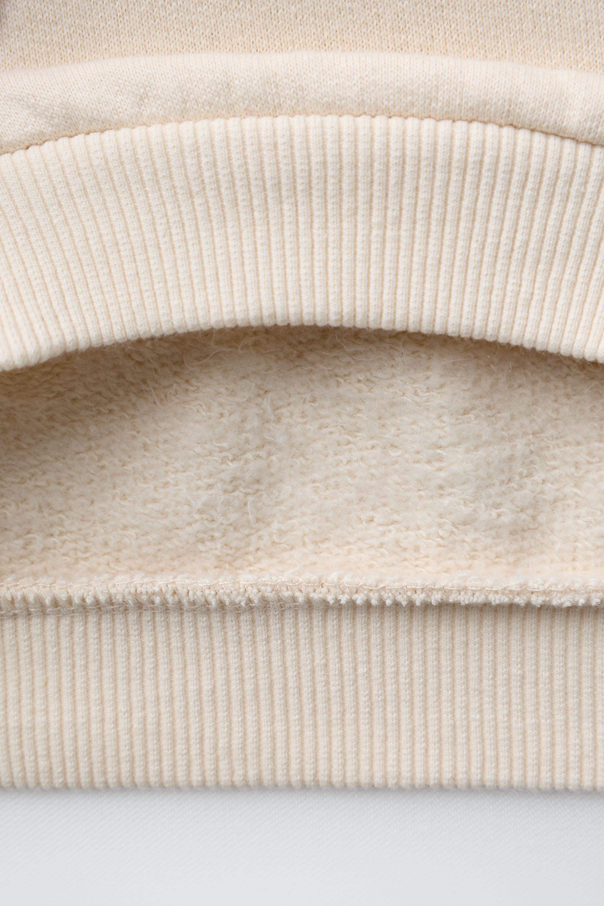 SWEAT CŒURS BRODÉS